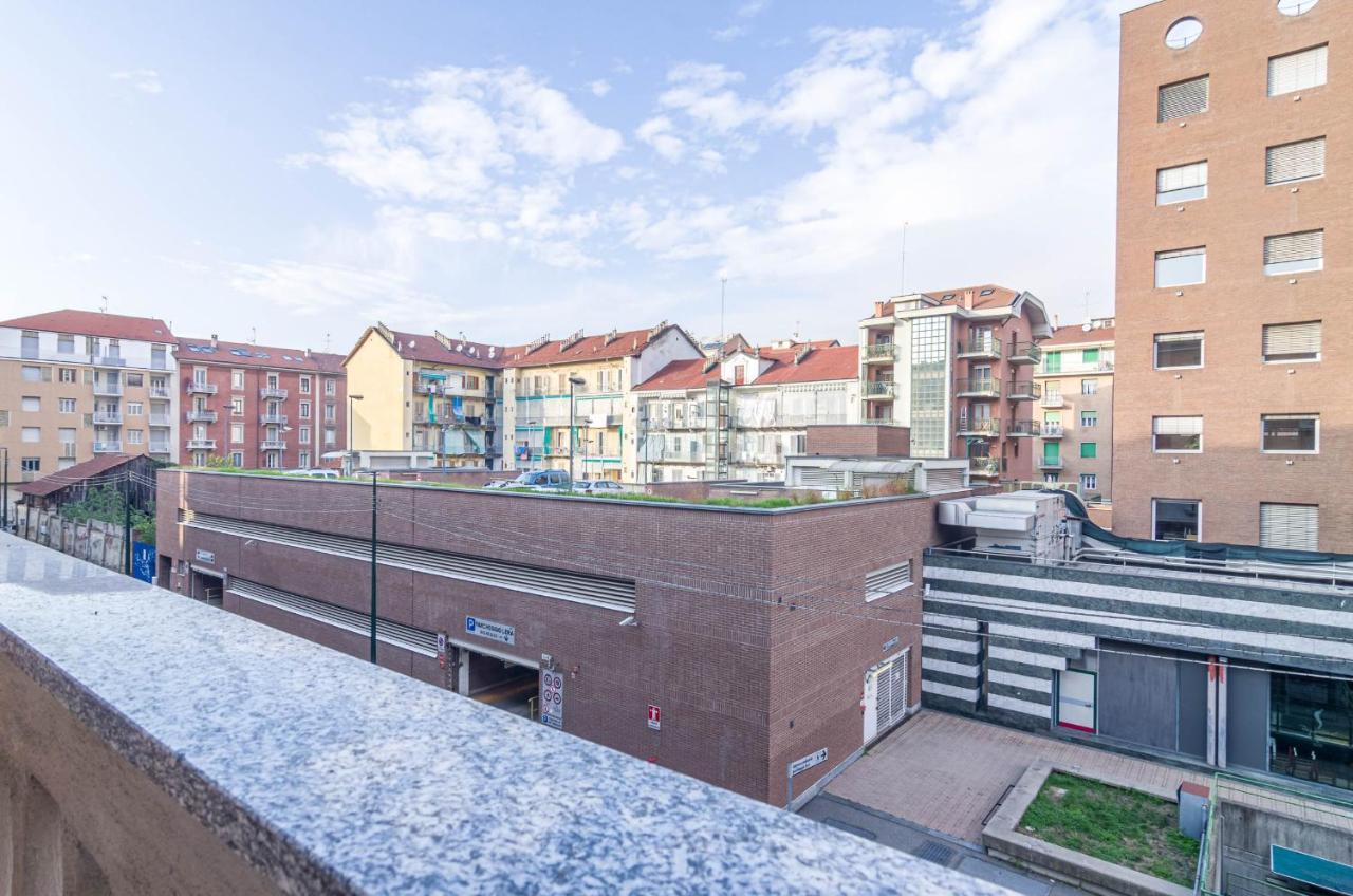 Cenisia District : Bright Sunflower Mini Flat Турин Экстерьер фото
