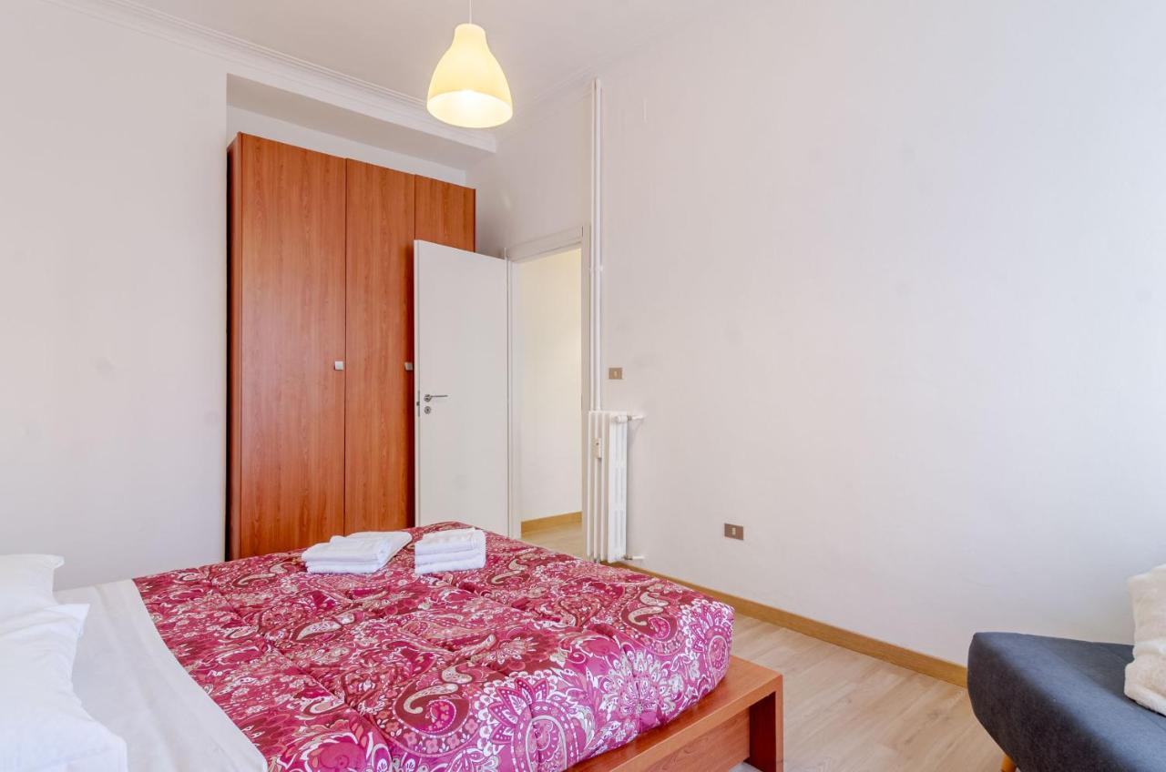 Cenisia District : Bright Sunflower Mini Flat Турин Экстерьер фото