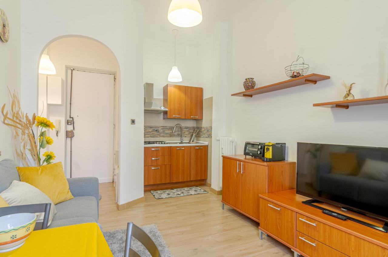 Cenisia District : Bright Sunflower Mini Flat Турин Экстерьер фото